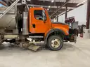 2011 Freightliner m12 with a DD13 detroit Diesel